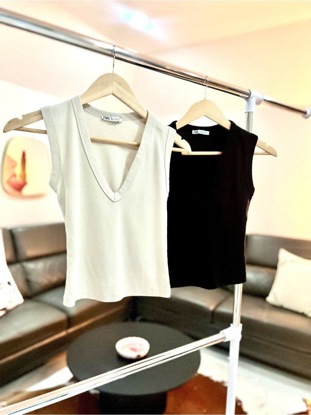 Zara V‑Neck set of Tank Tops — White & Black Sz S